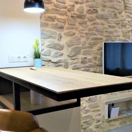 Le Petit Studio - 15 M2 - Centre Ville - Sorgue A 50 M 索格岛 外观 照片