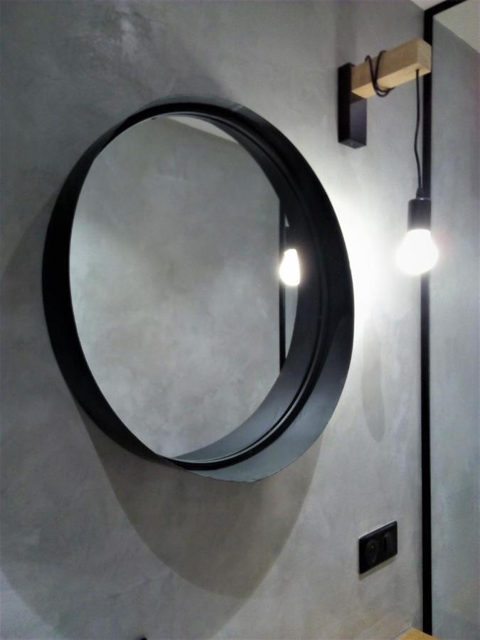Le Petit Studio - 15 M2 - Centre Ville - Sorgue A 50 M 索格岛 外观 照片