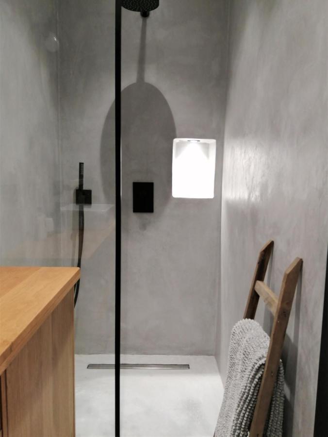 Le Petit Studio - 15 M2 - Centre Ville - Sorgue A 50 M 索格岛 外观 照片