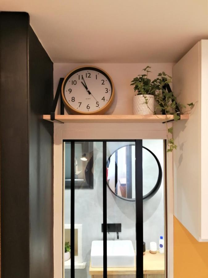 Le Petit Studio - 15 M2 - Centre Ville - Sorgue A 50 M 索格岛 外观 照片